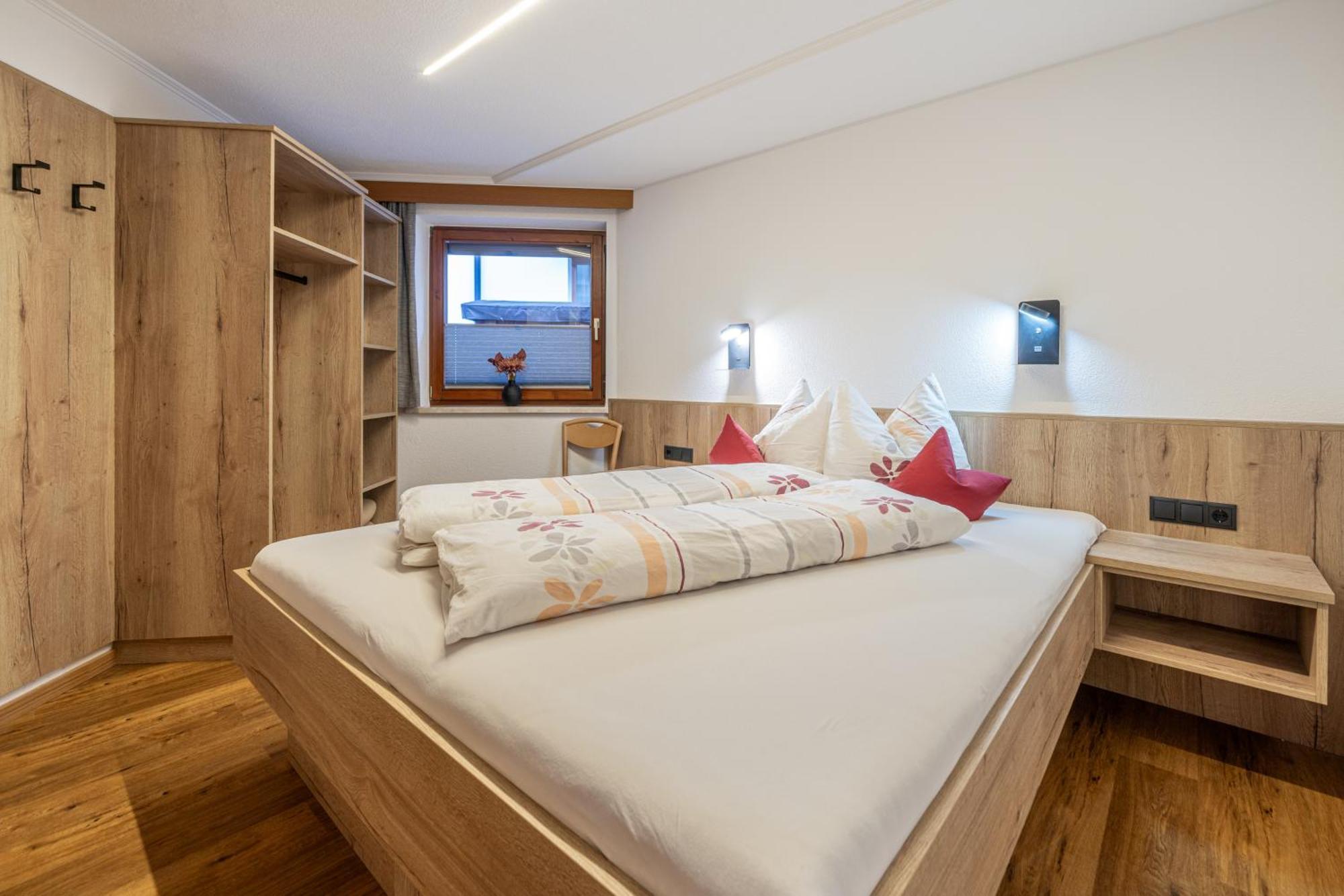 Im Winkel Gasthof 2*